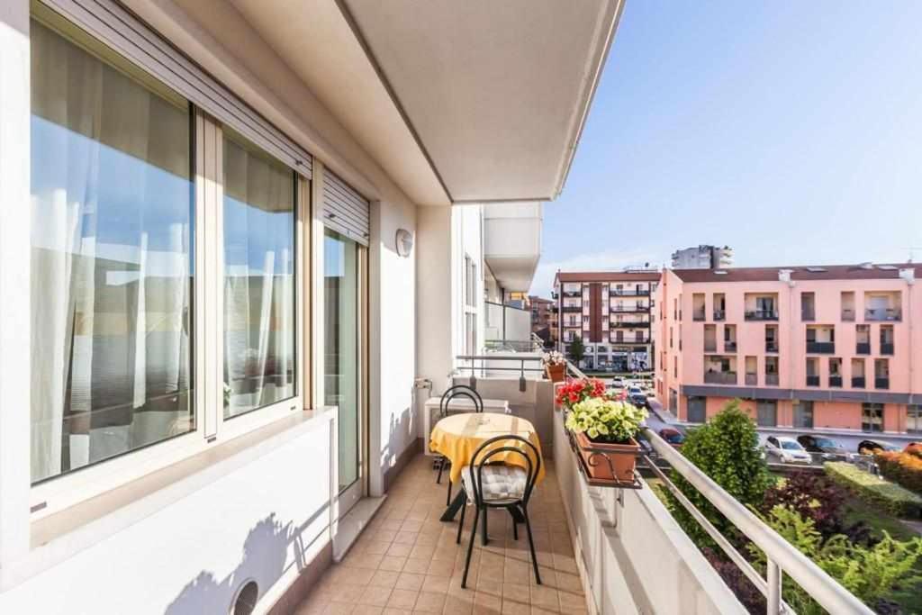 Delizioso Appartamento Verona Exterior photo